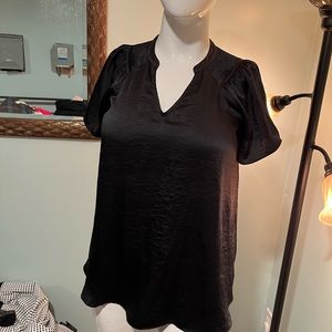EUC Lane Bryant satin top with details